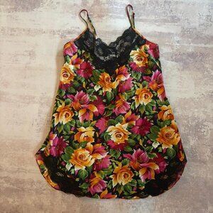 Vintage Y2K Victoria’s Secret Gold Label Floral Lace Slip XS/S